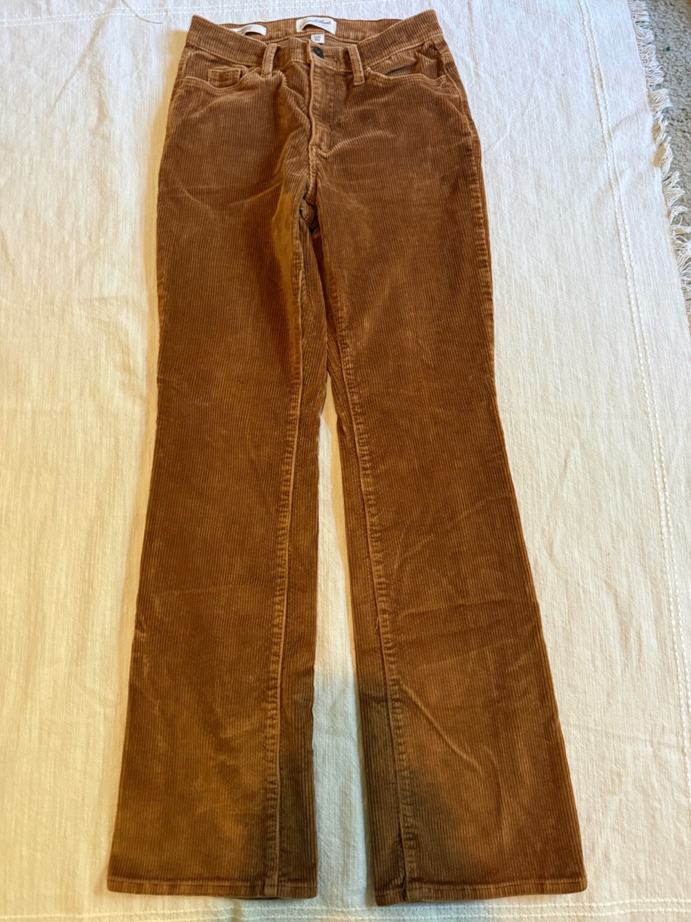 Universal Thread Women’s Vintage Bootcut Corduroy Jeans in Chestnut Brown